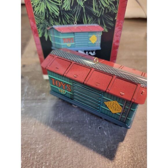 Hallmark 1997 Yuletide Central ornament Xmas Decor train - Picture 1 of 5